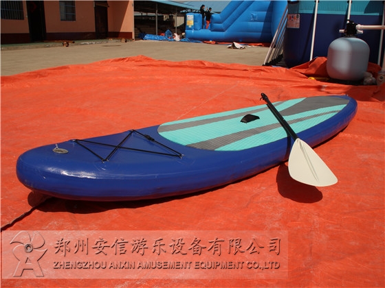 充氣水上玩具